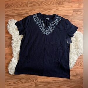 Basic Editions Women’s Blouse NWT Large